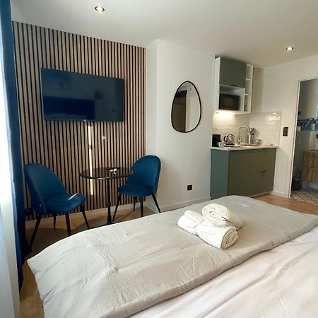 Sous Le Chene Bleu - Appartement Cosy Au Coeur De ディジョン エクステリア 写真